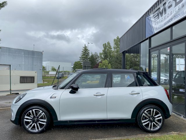 Mini Mini  5p Cooper 136ch Edition Greenwich BVA7 109g