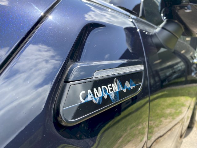 Mini Mini  III (F56) Cooper 136ch Edition Camden BVA7