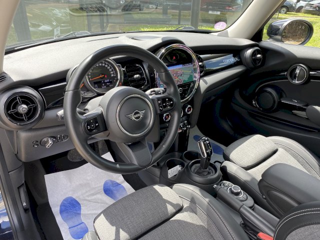 Mini Mini  III (F56) Cooper 136ch Edition Camden BVA7