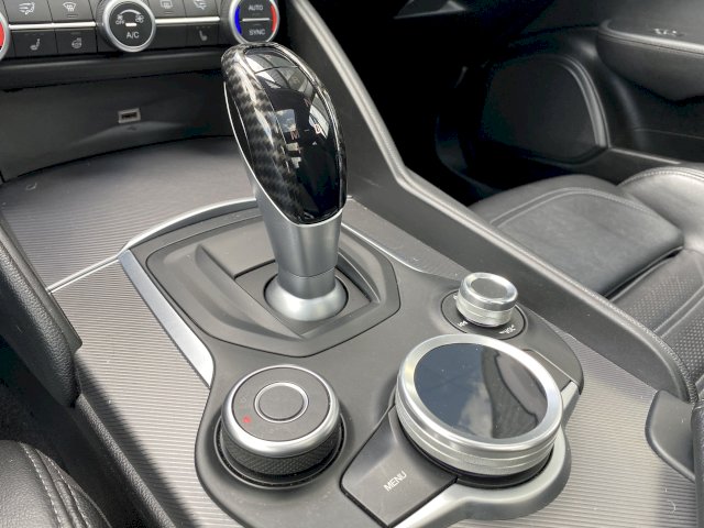 Alfa-Romeo Alfa-Romeo Giulia 2.2 JTD 190ch Ti AT8 MY20