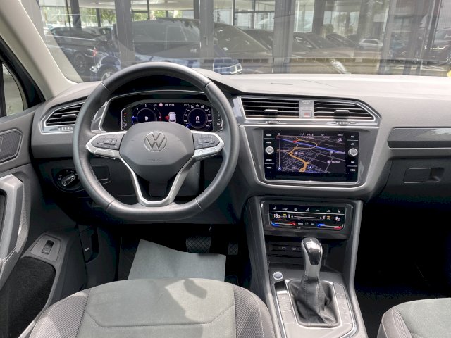 Volkswagen Volkswagen Tiguan II 2.0 TDI 150ch Elegance DSG7