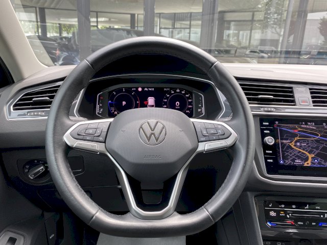 Volkswagen Volkswagen Tiguan II 2.0 TDI 150ch Elegance DSG7