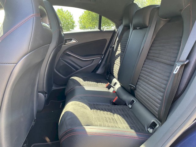 Mercedes-Benz Mercedes-Benz CLA I (C117) 200 Fascination 7G-DCT