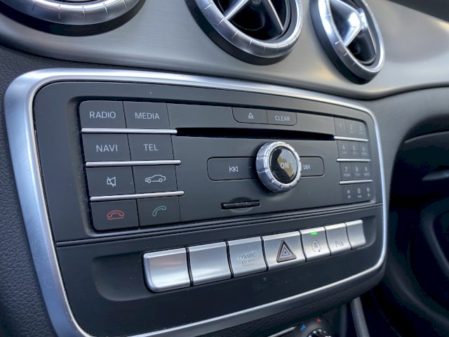 Mercedes-Benz Mercedes-Benz CLA I (C117) 200 Fascination 7G-DCT
