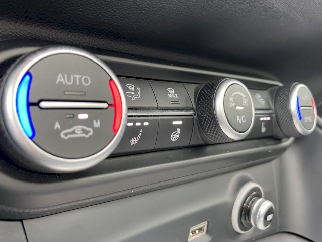 Alfa-Romeo Alfa-Romeo Stelvio 2.2 Diesel 210ch Veloce Q4 AT8 MY20