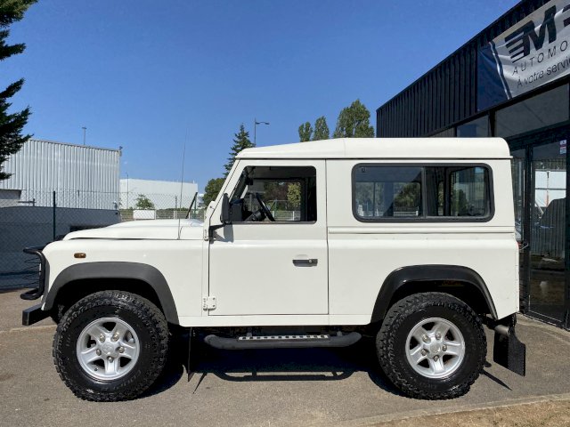 Land-Rover Land-Rover Defender II HT 90 2.4 TD E