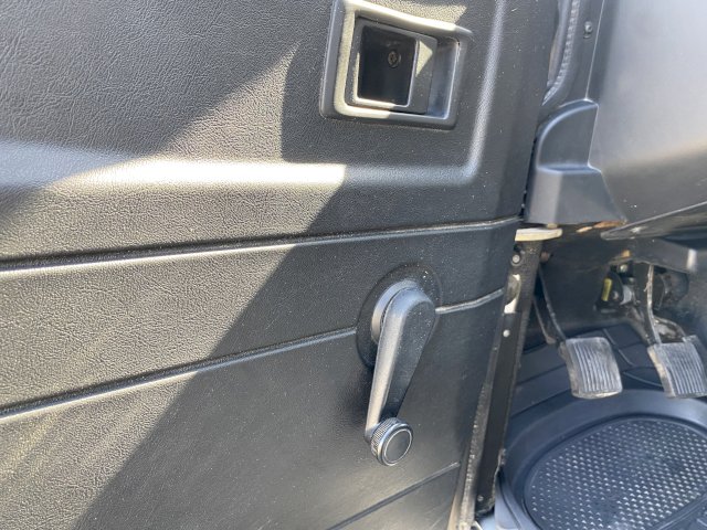 Land-Rover Land-Rover Defender II HT 90 2.4 TD E