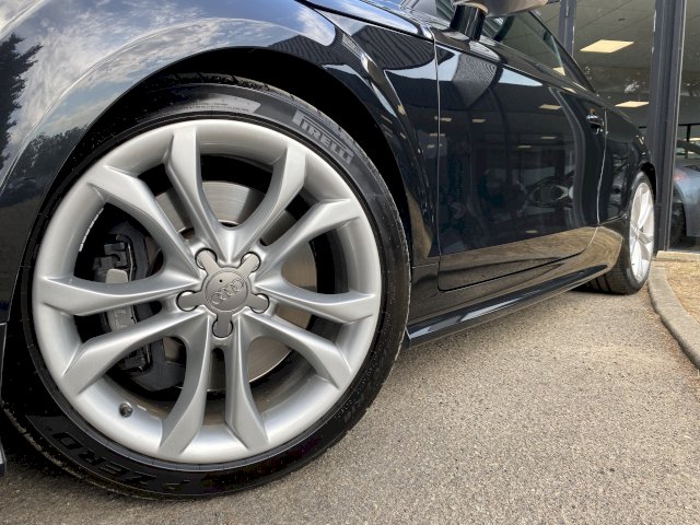 Audi Audi Tts II 2.0 TFSI 272ch quattro S tronic 6