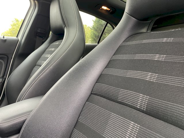 Mercedes-Benz Mercedes-Benz Classe GLA I (X156) 200 d Sensation 7G-DCT