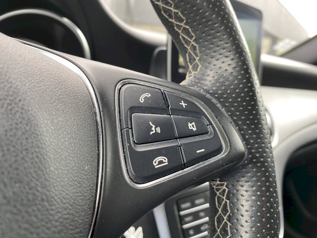 Mercedes-Benz Mercedes-Benz Classe GLA I (X156) 200 d Sensation 7G-DCT