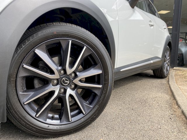 Mazda Mazda CX-3  2.0 SKYACTIV-G 120 Signature BVA