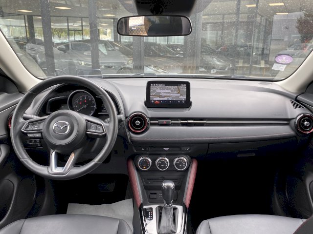 Mazda Mazda CX-3  2.0 SKYACTIV-G 120 Signature BVA
