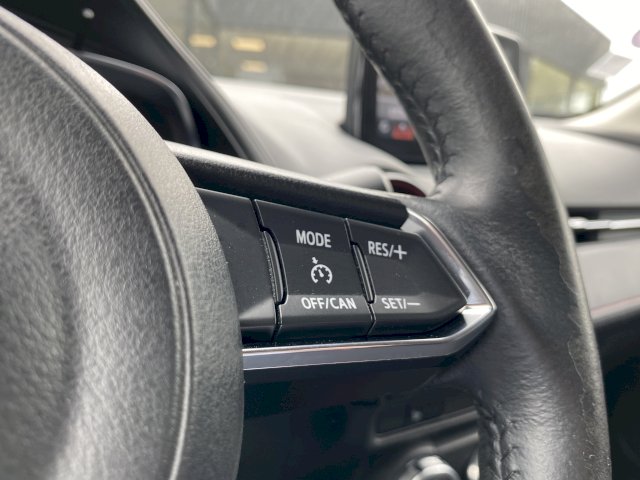 Mazda Mazda CX-3  2.0 SKYACTIV-G 120 Signature BVA