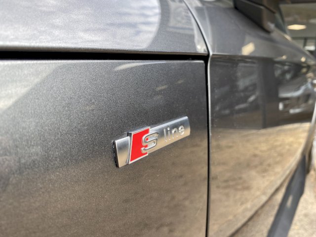 Audi Audi TT III 2.0 TFSI 230ch quattro S tronic 6