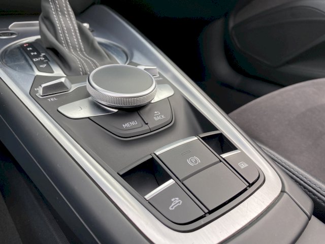 Audi Audi TT III 2.0 TFSI 230ch quattro S tronic 6