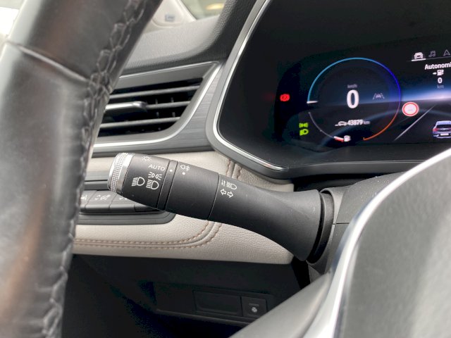 Renault Renault Captur II (HJB) 1.6 E-Tech Plug-in 160ch Initiale Paris