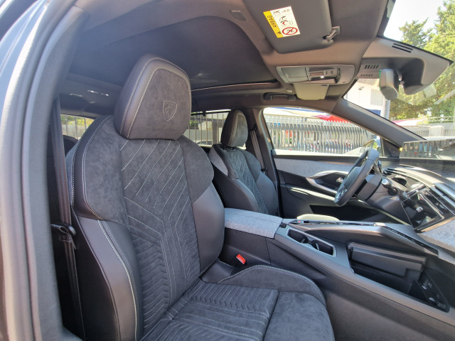 Peugeot Peugeot 5008 HYBRID 136 GT PACK E-DCS6