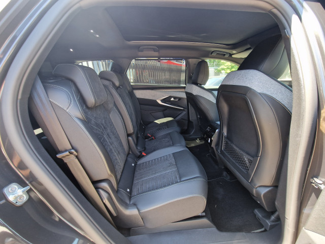 Peugeot Peugeot 5008 HYBRID 136 GT PACK E-DCS6