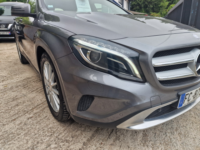 Mercedes-Benz Mercedes-Benz Classe GLA I (X156) 180 Sensation 7G-DCT