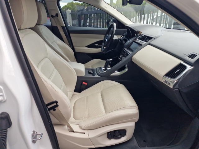 Jaguar Jaguar E-Pace  2.0D 240ch R-Dynamic SE AWD BVA8