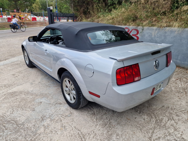 Ford Ford Mustang Convertible MUSTANG CABRIOLET