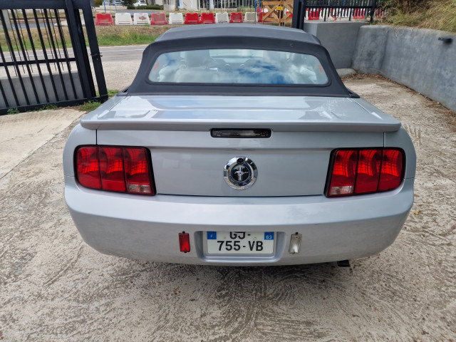 Ford Ford Mustang Convertible MUSTANG CABRIOLET