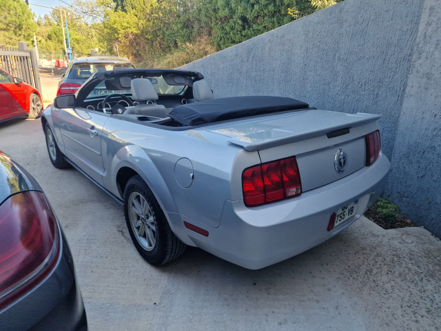 Ford Ford Mustang Convertible MUSTANG CABRIOLET