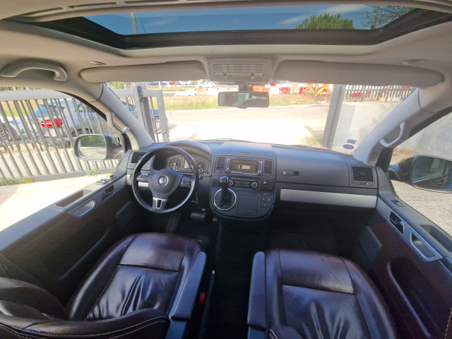 Volkswagen Volkswagen Multivan 2.0 TSI 204 HIGHLINE 4MOTION