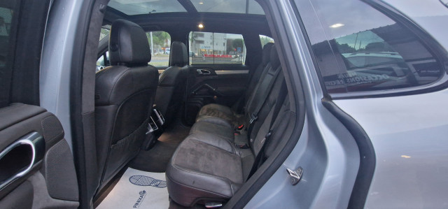 Porsche Porsche Cayenne II (958) 3.6 440ch GTS