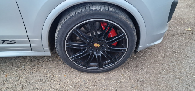Porsche Porsche Cayenne II (958) 3.6 440ch GTS