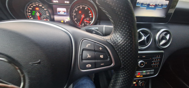 Mercedes-Benz Mercedes-Benz Classe A III (W176) 180 Sensation 7G-DCT