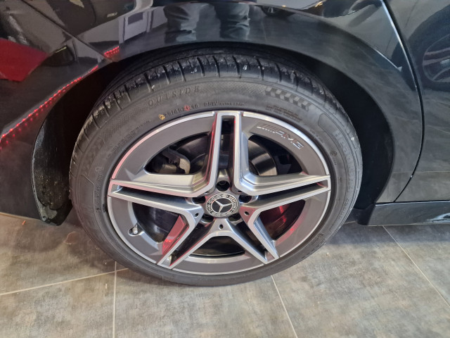 Mercedes-Benz Mercedes-Benz CLA Shooting Brake II 200 163ch AMG Line 7G-DCT