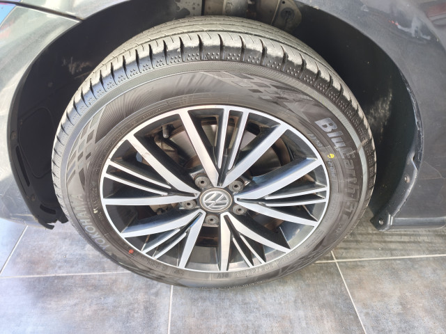 Volkswagen Volkswagen Golf VII 1.6 TDI 110ch BlueMotion Technology FAP Allstar 5p