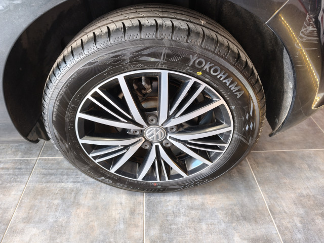 Volkswagen Volkswagen Golf VII 1.6 TDI 110ch BlueMotion Technology FAP Allstar 5p