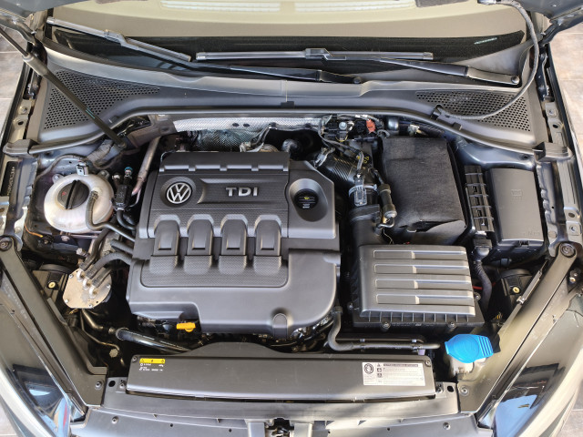 Volkswagen Volkswagen Golf VII 1.6 TDI 110ch BlueMotion Technology FAP Allstar 5p