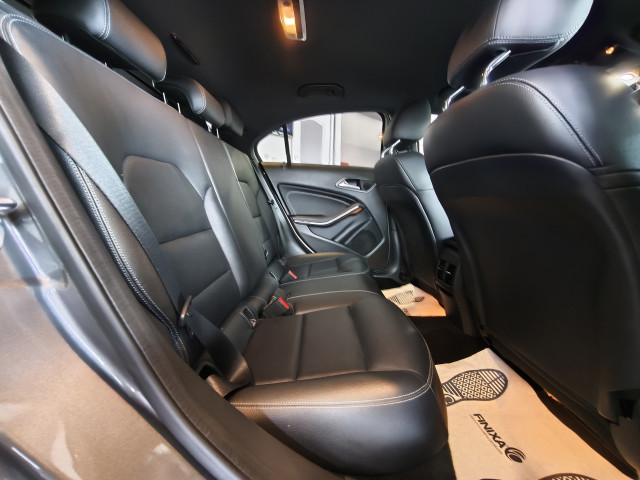 Mercedes-Benz Mercedes-Benz Classe A III (W176) 180 Sensation 7G-DCT