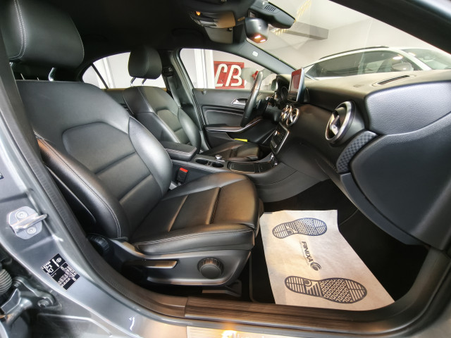 Mercedes-Benz Mercedes-Benz Classe A III (W176) 180 Sensation 7G-DCT