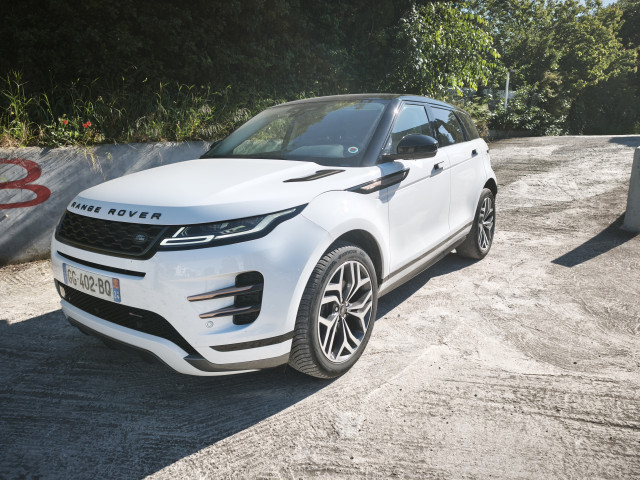 Land-Rover Land-Rover Evoque P300e 309ch R-Dynamic HSE AWD 