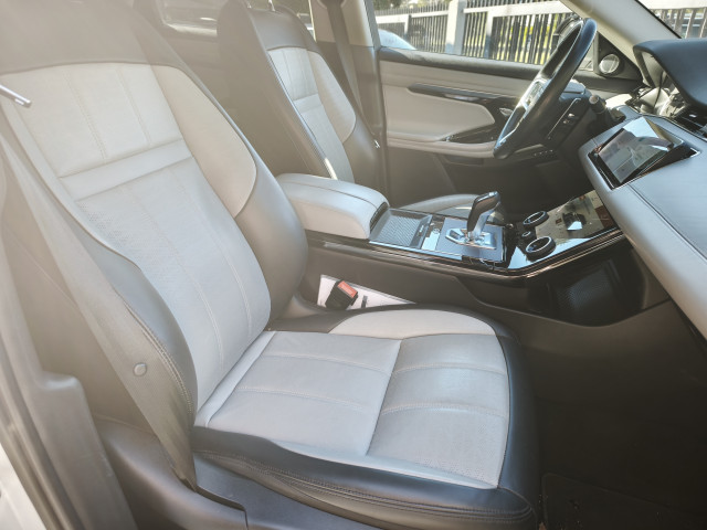 Land-Rover Land-Rover Evoque P300e 309ch R-Dynamic HSE AWD 