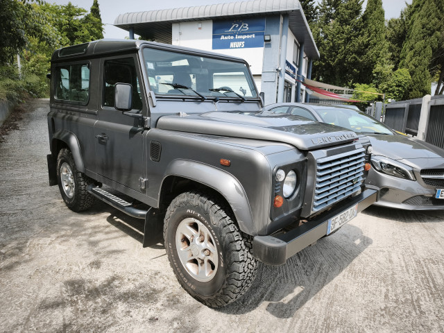 Land-Rover Land-Rover Defender II HT 90 2.4 TD E