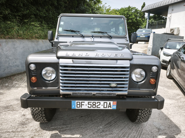 Land-Rover Land-Rover Defender II HT 90 2.4 TD E
