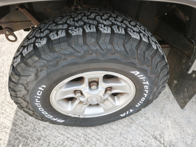 Land-Rover Land-Rover Defender II HT 90 2.4 TD E