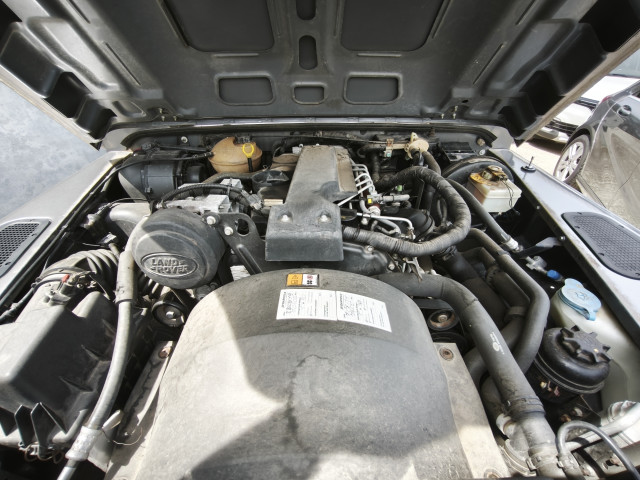 Land-Rover Land-Rover Defender II HT 90 2.4 TD E
