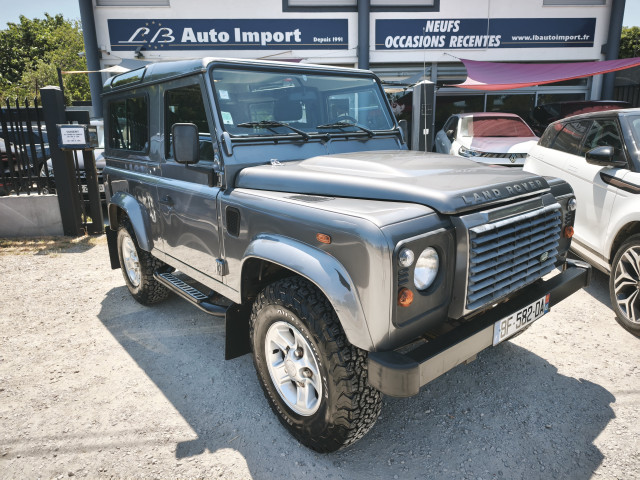 Land-Rover Land-Rover Defender II HT 90 2.4 TD E