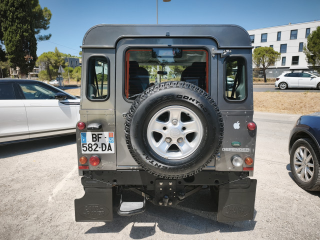 Land-Rover Land-Rover Defender II HT 90 2.4 TD E