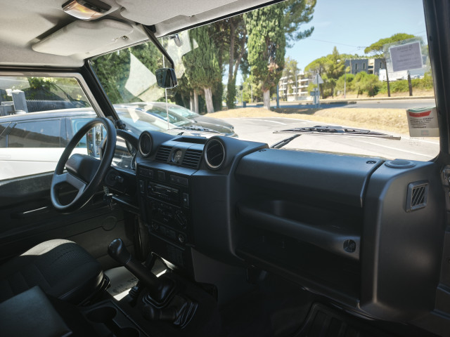 Land-Rover Land-Rover Defender II HT 90 2.4 TD E
