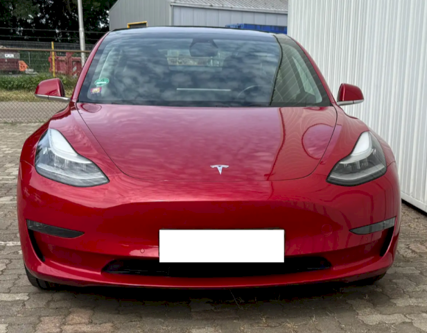 Tesla Tesla Model 3 Long-Range RWD