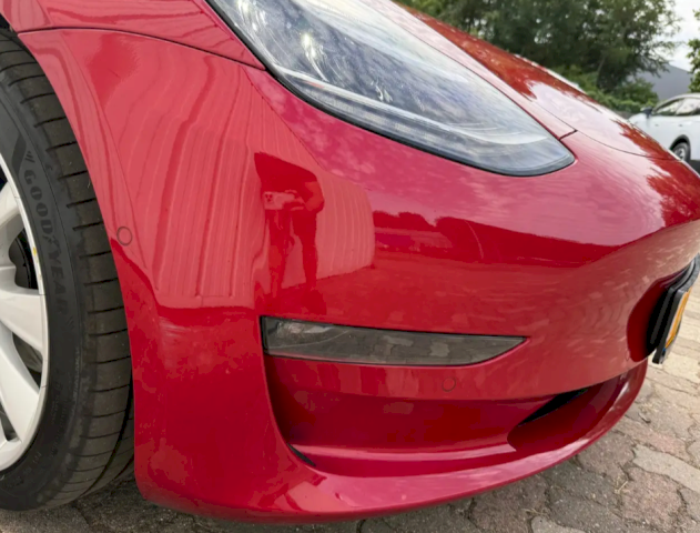 Tesla Tesla Model 3 Long-Range RWD