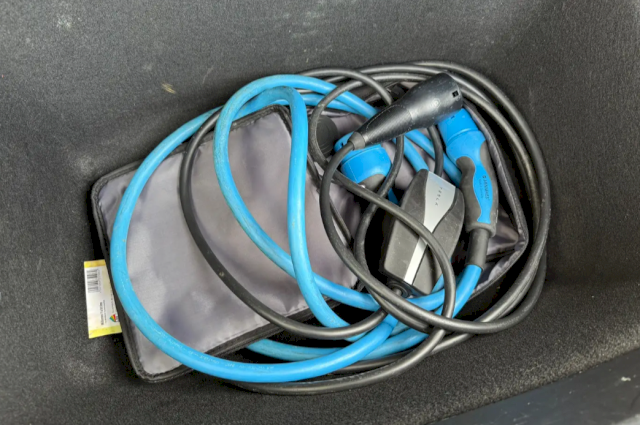 Tesla Tesla Model 3 Long-Range RWD