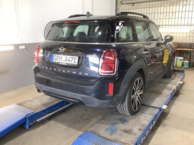 Mini Mini Countryman Countryman C opera SE All4 125 + 70 kw